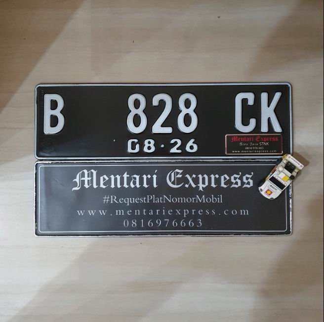 B 0828 CK
